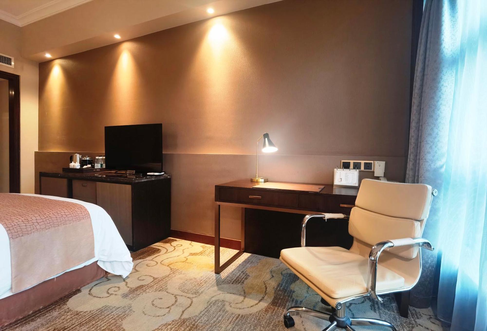 Jin Jiang Pine City Hotel Šanghaj Exteriér fotografie